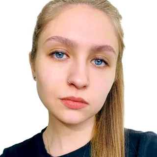 Евгения Корсунцева — SMM-менеджер: ВКонтакте, MAX, Pinterest